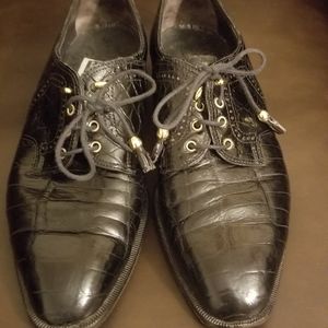 Men size 9 shoes